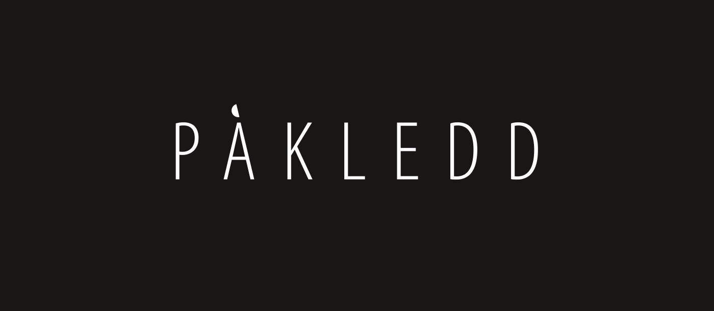 Paakledd-2800x1220-logo.jpg